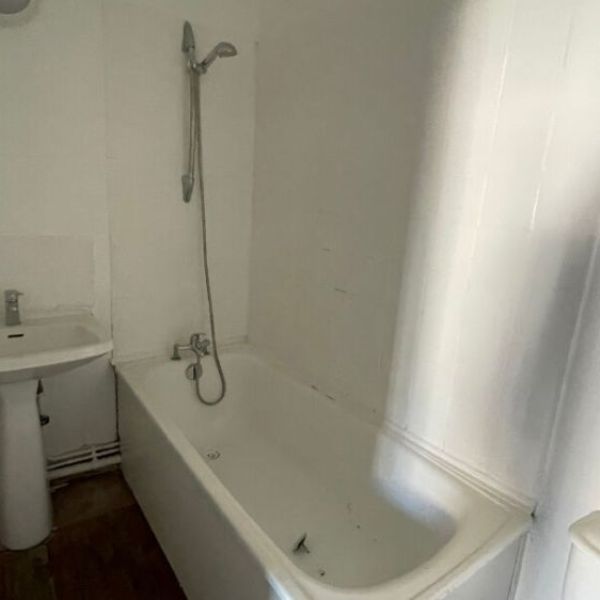 
APPARTEMENT T1 DE 32 m2 QUARTIER HOTEL DE VILLE - ROUEN - REF 5616
