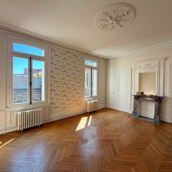 
Appartement Rouen Centre-Ville 3 pièce(s) 89 m2 - AVEC BOX
