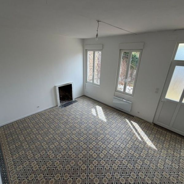MAISON DE TYPE 3 - 65M² - AVEC JARDIN - QUARTIER JOUVENET - REF 3936