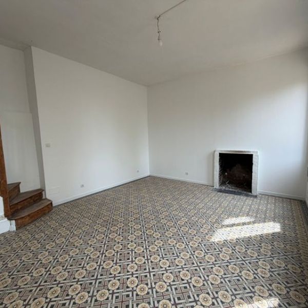 MAISON DE TYPE 3 - 65M² - AVEC JARDIN - QUARTIER JOUVENET - REF 3936