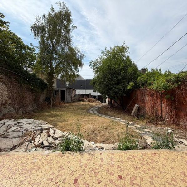 MAISON DE TYPE 3 - 65M² - AVEC JARDIN - QUARTIER JOUVENET - REF 3936