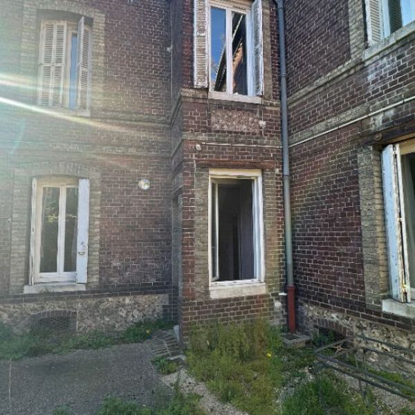 
Maison Rouen 9 pièce(s) a renové
