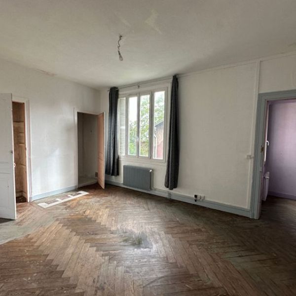 
Maison Rouen 9 pièce(s) a renové

