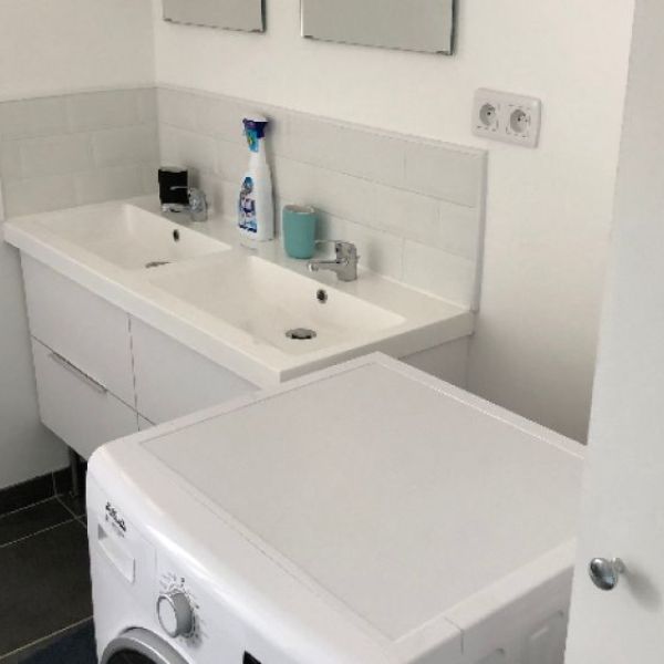 
CHAMBRE MEUBLEE DANS COLOCATION ROUEN EST - REF 4773
