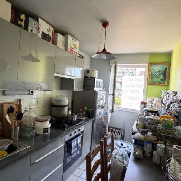 
T3 - ROUEN GAUCHE - BALCON ET GARAGE
