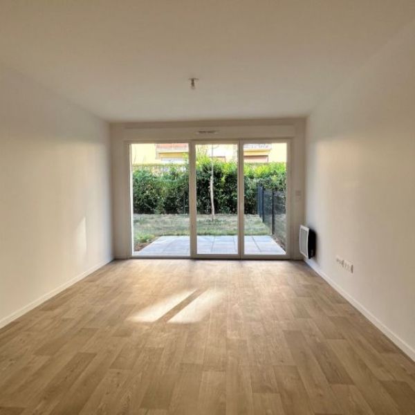 
Appartement Petit Couronne  2 pièce(s) 46.98 m2
