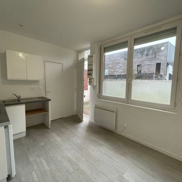 
APPARTEMENT DE TYPE 2 SAINT-ETIENNE-DU-ROUVRAY - REF 6023
