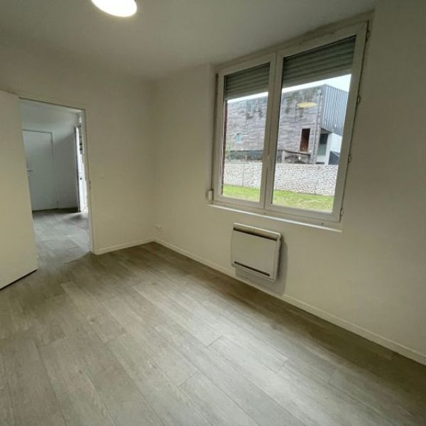 
APPARTEMENT DE TYPE 2 SAINT-ETIENNE-DU-ROUVRAY - REF 6023
