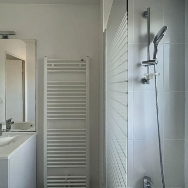 
MAROMME - LA MAINE F3 lumineux, balcons et Parking - DPE C
