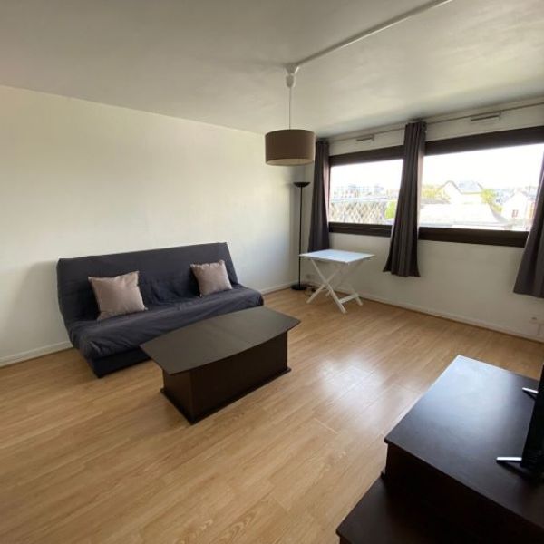 
STUDIO MEUBLÉ AVEC PARKING ET CAVE - ROUEN ST CLEMENT

