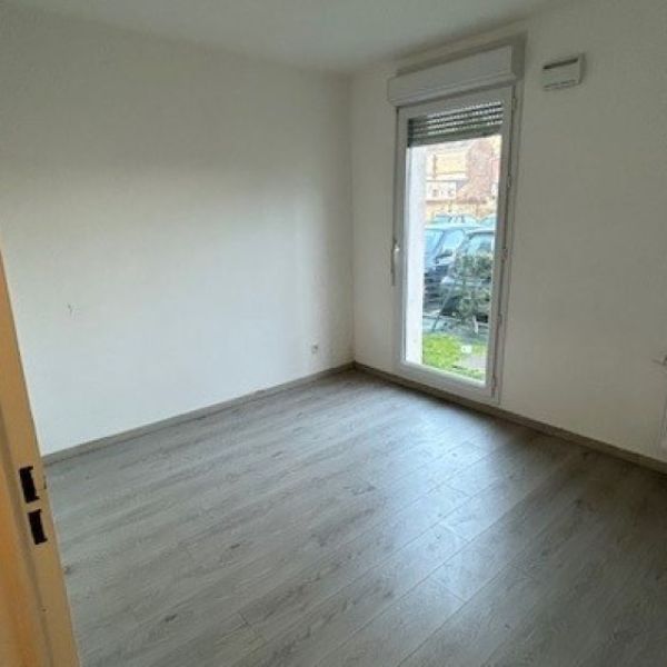 
APPARTEMENT AVEC JARDIN ET PARKING
