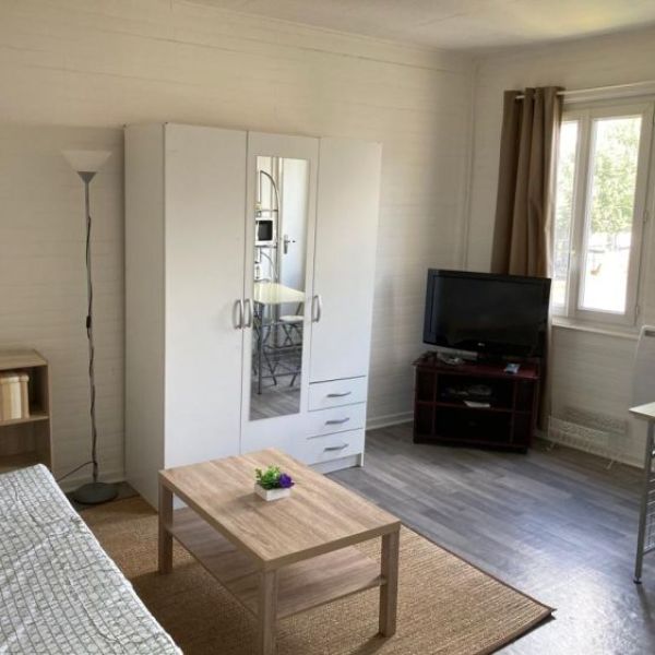 STUDIO MEUBLE - 20M² - ROUEN BEAUVOISINE - REF 1221