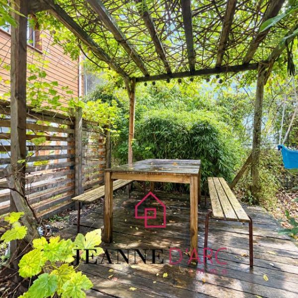 ROUEN - QUARTIER BEAUX ARTS - APPARTEMENT T2bis /T3 - AVEC JARDIN PRIVATIF - COUP DE COEUR