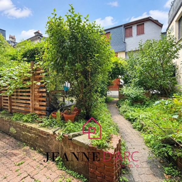 ROUEN - QUARTIER BEAUX ARTS - APPARTEMENT T2bis /T3 - AVEC JARDIN PRIVATIF - COUP DE COEUR