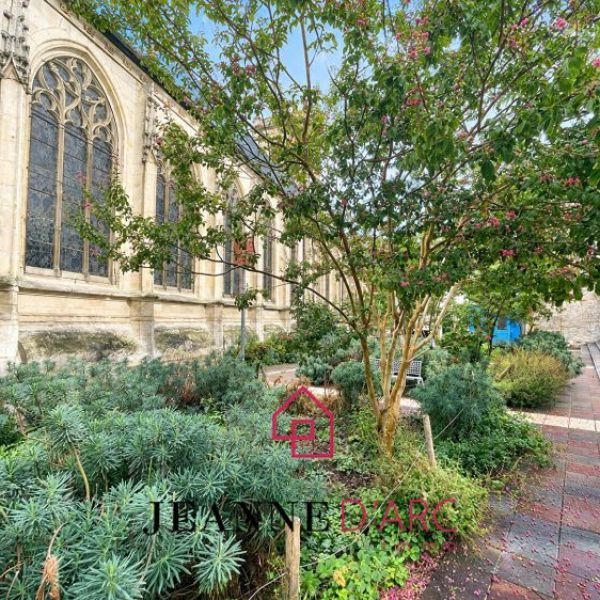 ROUEN - QUARTIER BEAUX ARTS - APPARTEMENT T2bis /T3 - AVEC JARDIN PRIVATIF - COUP DE COEUR