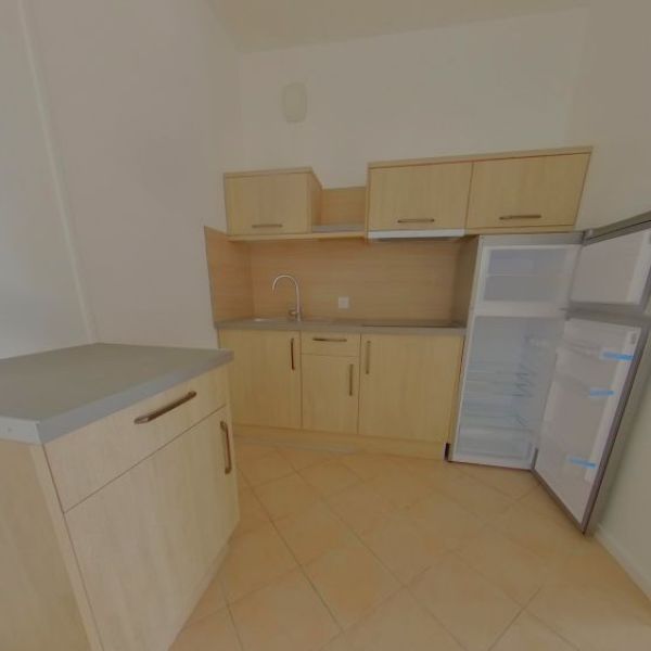
APPARTEMENT DE TYPE 2 ROUEN CAUCHOISE
