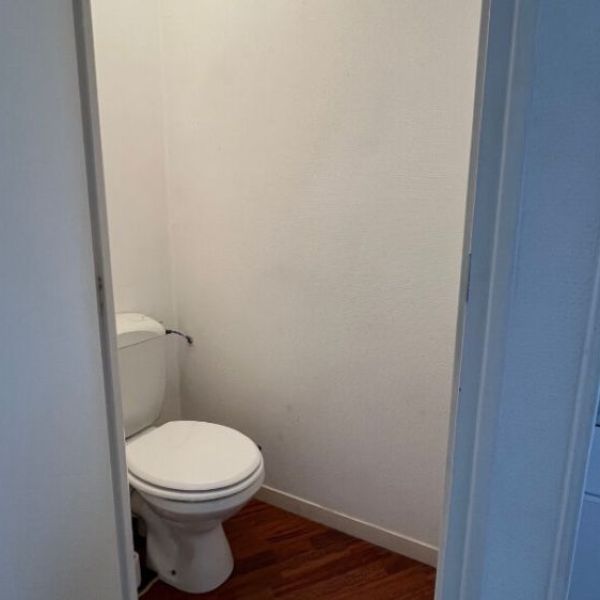
APPARTEMENT T1 - RUE CAUCHOISE - 28 M² - REF 3389
