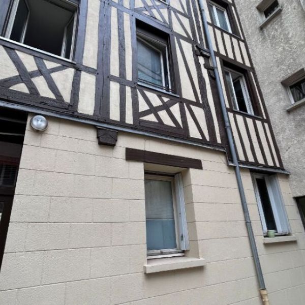 Appartement de type 3 rue eau de robec de 72,5M²