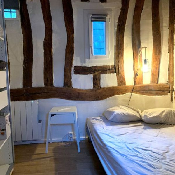 
APPARTEMENT T2 - MEUBLÉ - 29M² - MUSEE DES BEAUX ARTS / DONJON - REF 2200
